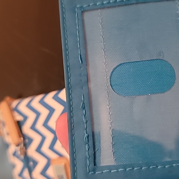 Kenneth Cole Reaction wallet - Picture 7 of 7